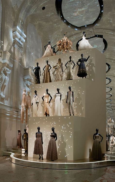 dior musee des arts decoratifs|christian Dior exhibition.